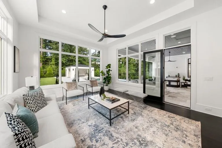 5211 Powers Ferry Road, Sandy Springs, Georgia 30327, 6 Bedrooms Bedrooms, ,8 BathroomsBathrooms,Residential,For Sale,5211 Powers Ferry Road,7721135