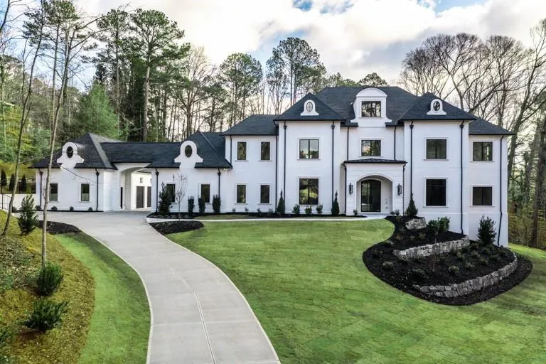 5211 Powers Ferry Road, Sandy Springs, Georgia 30327, 6 Bedrooms Bedrooms, ,8 BathroomsBathrooms,Residential,For Sale,5211 Powers Ferry Road,7721135