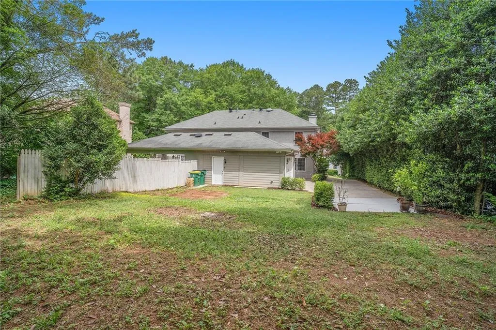 8988 Carroll Manor Drive, Sandy Springs, Georgia 30350, 2 Bedrooms Bedrooms, ,2 BathroomsBathrooms,Residential,Sold,8988 Carroll Manor Drive,6891833