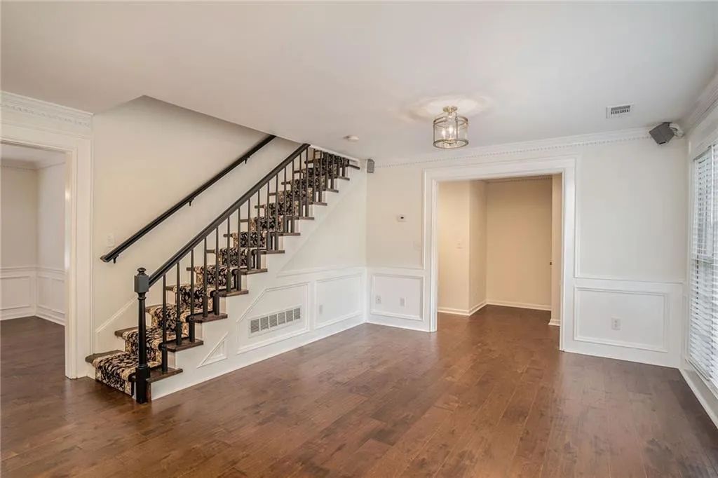 8988 Carroll Manor Drive, Sandy Springs, Georgia 30350, 2 Bedrooms Bedrooms, ,2 BathroomsBathrooms,Residential,Sold,8988 Carroll Manor Drive,6891833