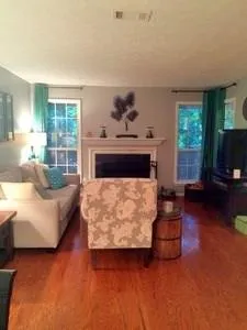 Sandy Springs, Georgia 30328, 2 Bedrooms Bedrooms, ,2 BathroomsBathrooms,Residential,Sold,5562978