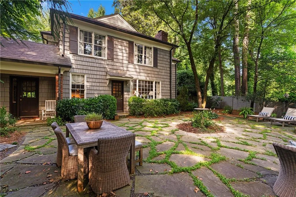 385 Camden Road Ne, Atlanta, Georgia 30309, 4 Bedrooms Bedrooms, ,2 BathroomsBathrooms,Residential,For Sale,385 Camden Road Ne,7610722