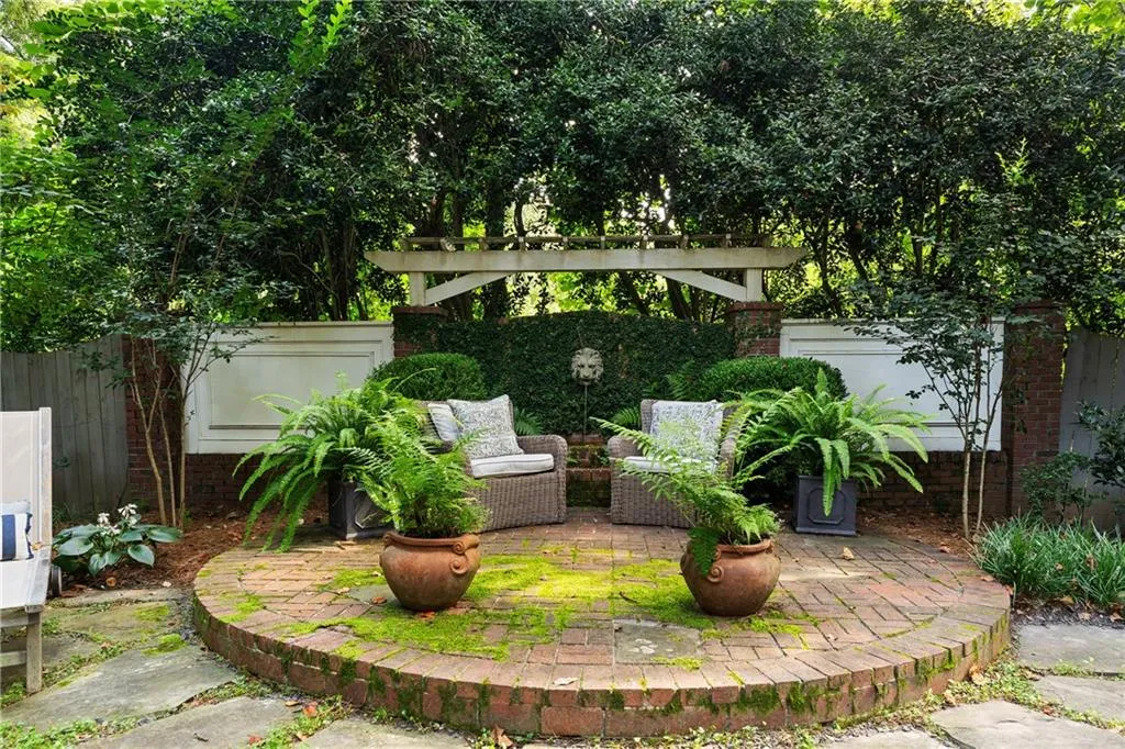385 Camden Road Ne, Atlanta, Georgia 30309, 4 Bedrooms Bedrooms, ,2 BathroomsBathrooms,Residential,For Sale,385 Camden Road Ne,7610722