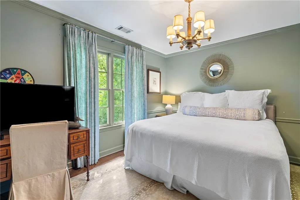 385 Camden Road Ne, Atlanta, Georgia 30309, 4 Bedrooms Bedrooms, ,2 BathroomsBathrooms,Residential,For Sale,385 Camden Road Ne,7610722