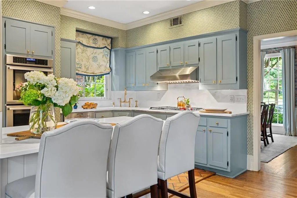 385 Camden Road Ne, Atlanta, Georgia 30309, 4 Bedrooms Bedrooms, ,2 BathroomsBathrooms,Residential,For Sale,385 Camden Road Ne,7610722