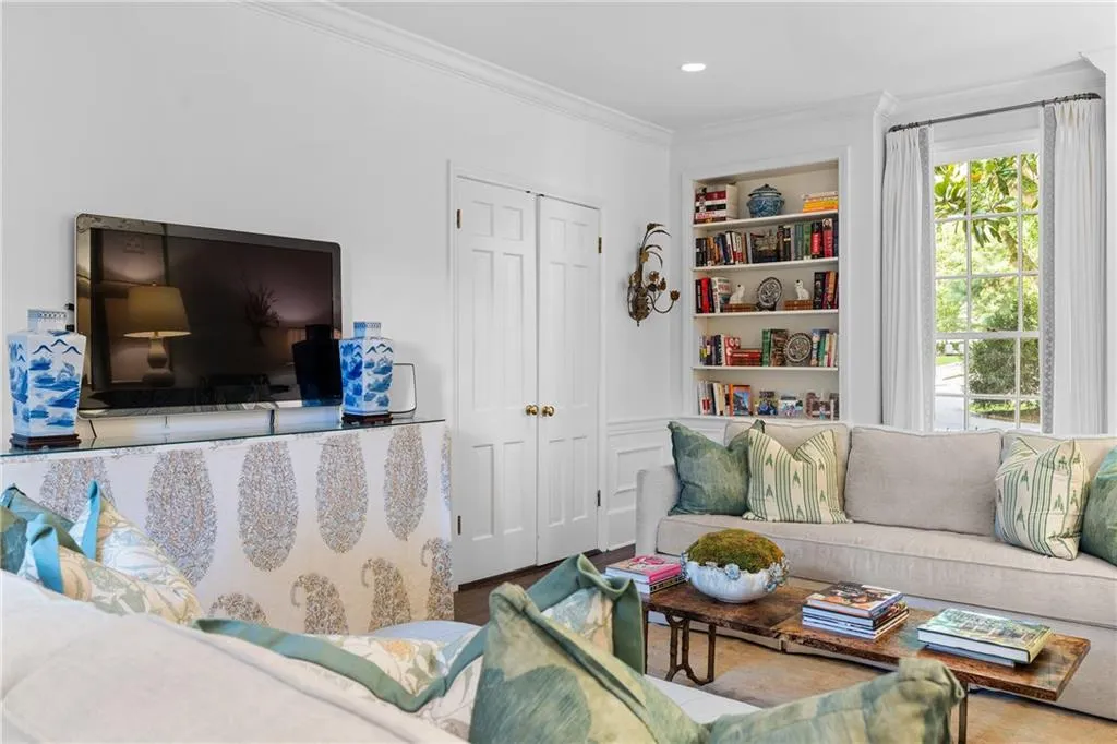 385 Camden Road Ne, Atlanta, Georgia 30309, 4 Bedrooms Bedrooms, ,2 BathroomsBathrooms,Residential,For Sale,385 Camden Road Ne,7610722