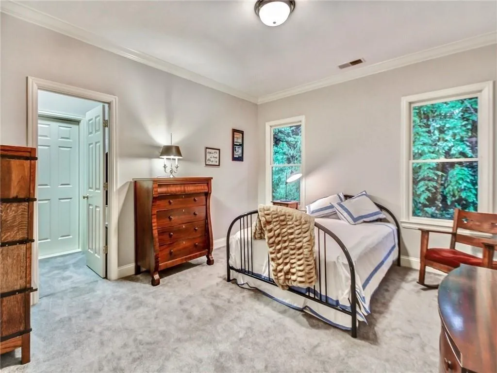 727 Windsor Parkway, Sandy Springs, Georgia 30342, 4 Bedrooms Bedrooms, ,3 BathroomsBathrooms,Residential,Sold,727 Windsor Parkway,6677990