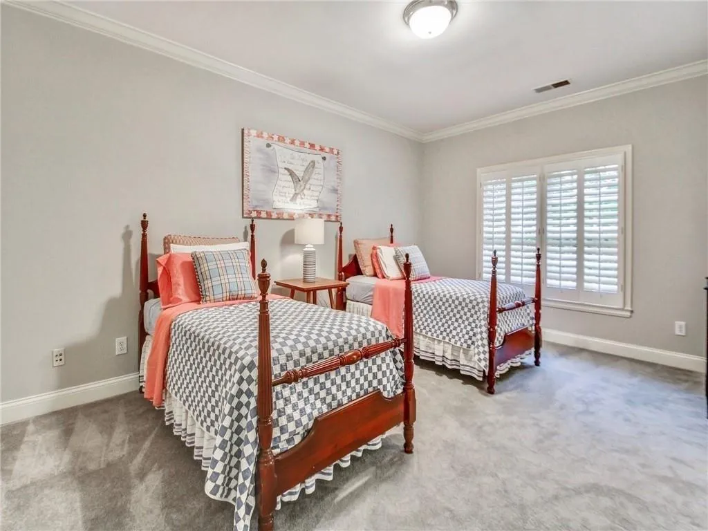 727 Windsor Parkway, Sandy Springs, Georgia 30342, 4 Bedrooms Bedrooms, ,3 BathroomsBathrooms,Residential,Sold,727 Windsor Parkway,6677990