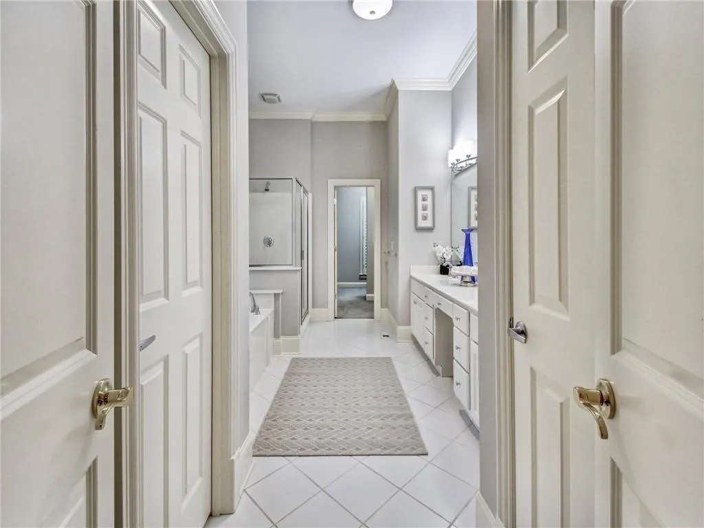 727 Windsor Parkway, Sandy Springs, Georgia 30342, 4 Bedrooms Bedrooms, ,3 BathroomsBathrooms,Residential,Sold,727 Windsor Parkway,6677990