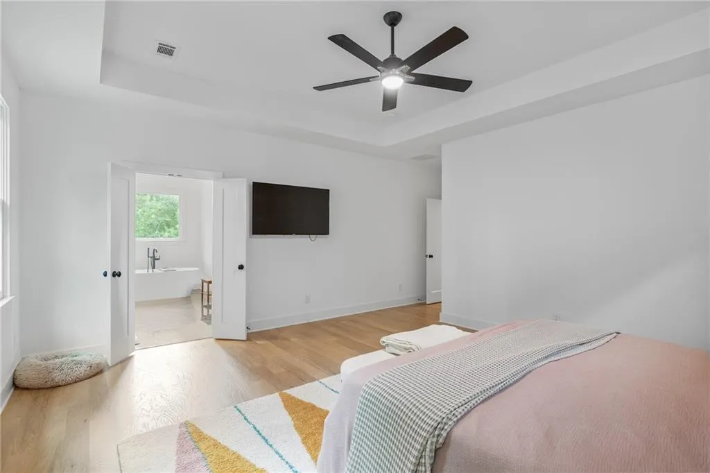 Brookhaven, Georgia 30319, 5 Bedrooms Bedrooms, ,4 BathroomsBathrooms,Residential,For Sale,7620284