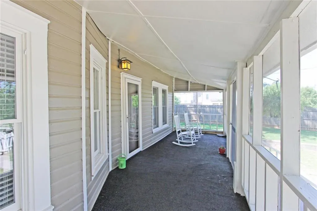 1992 Hollywood Road Nw, Atlanta, Georgia 30318, 3 Bedrooms Bedrooms, ,2 BathroomsBathrooms,Residential,Sold,1992 Hollywood Road Nw,5847423