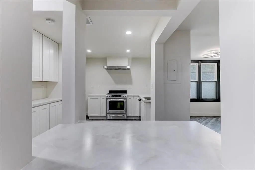 346 Carpenter Drive Unit 47, Atlanta, Georgia 30328, 2 Bedrooms Bedrooms, ,2 BathroomsBathrooms,Residential,Sold,346 Carpenter Drive Unit 47,7181980
