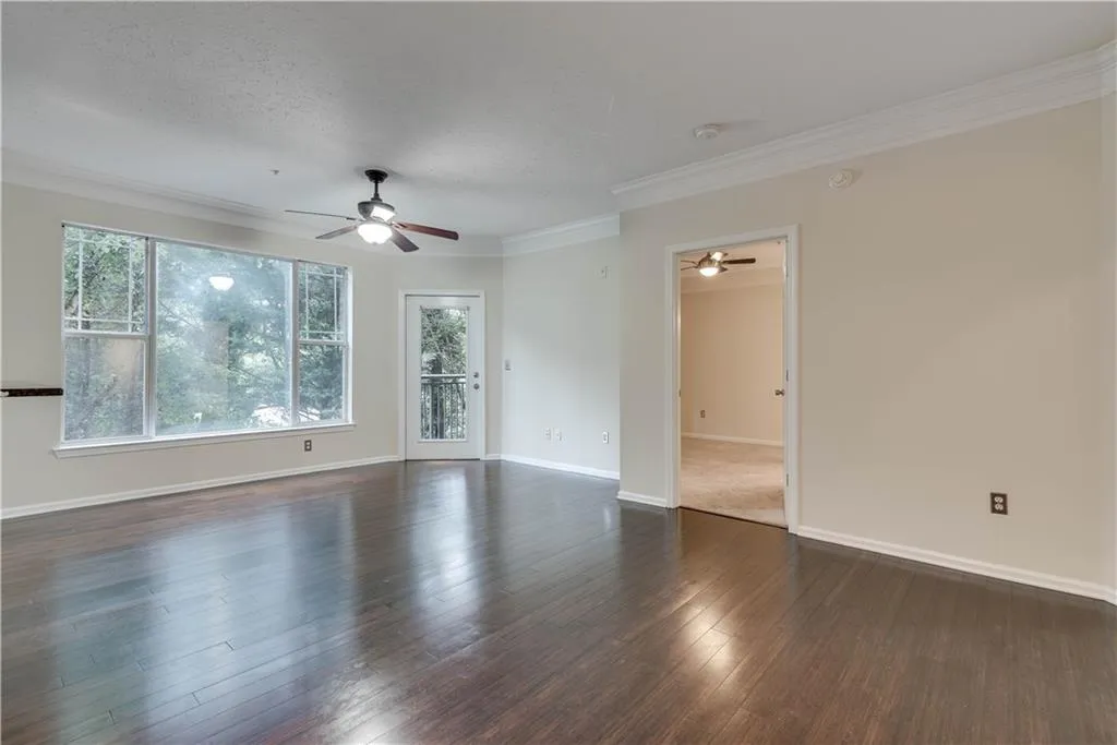 5559 Glenridge Drive Unit 1202, Atlanta, Georgia 30342, 2 Bedrooms Bedrooms, ,2 BathroomsBathrooms,Residential,Sold,5559 Glenridge Drive Unit 1202,6882430