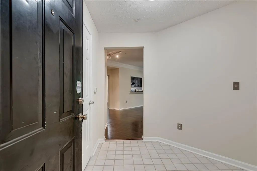 5559 Glenridge Drive Unit 1202, Atlanta, Georgia 30342, 2 Bedrooms Bedrooms, ,2 BathroomsBathrooms,Residential,Sold,5559 Glenridge Drive Unit 1202,6882430