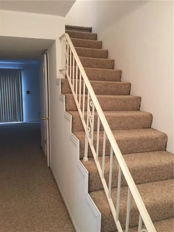 5631 Kingsport Drive Ne Unit 5631, Atlanta, Georgia 30342, 2 Bedrooms Bedrooms, ,1 BathroomBathrooms,Residential,Sold,5631 Kingsport Drive Ne Unit 5631,5700930