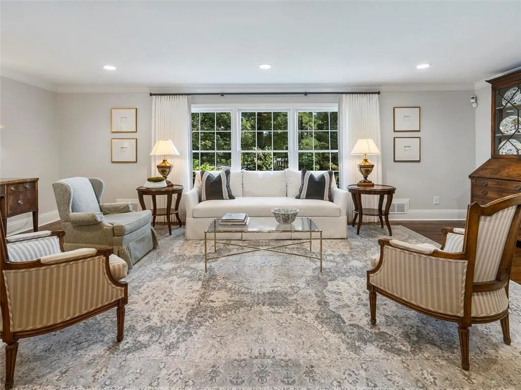 355 Highbrook Drive, Atlanta, Georgia 30342, 4 Bedrooms Bedrooms, ,3 BathroomsBathrooms,Residential,Sold,355 Highbrook Drive,6785808