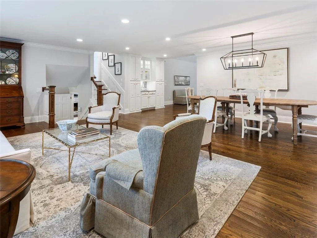 355 Highbrook Drive, Atlanta, Georgia 30342, 4 Bedrooms Bedrooms, ,3 BathroomsBathrooms,Residential,Sold,355 Highbrook Drive,6785808