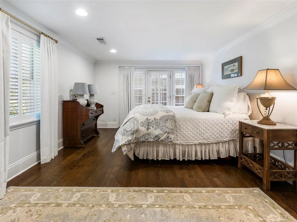 355 Highbrook Drive, Atlanta, Georgia 30342, 4 Bedrooms Bedrooms, ,3 BathroomsBathrooms,Residential,Sold,355 Highbrook Drive,6785808