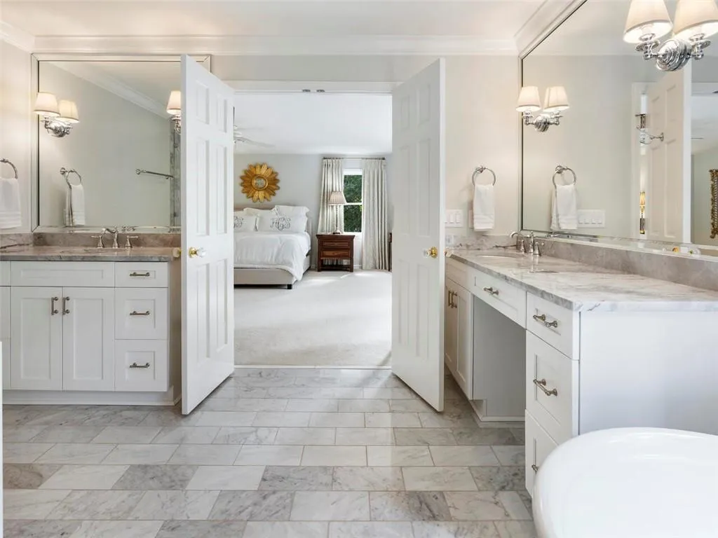 355 Highbrook Drive, Atlanta, Georgia 30342, 4 Bedrooms Bedrooms, ,3 BathroomsBathrooms,Residential,Sold,355 Highbrook Drive,6785808