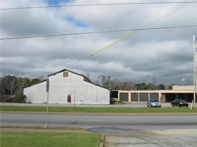 233 E Broad Avenue, Albany, Georgia 31705