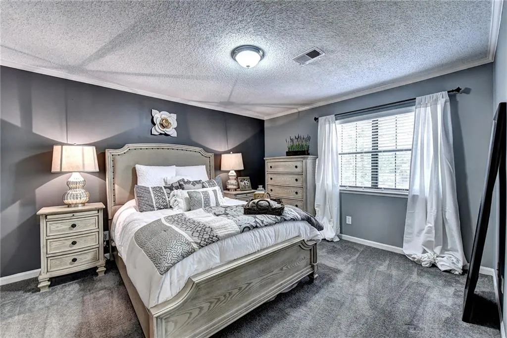 106 Barrington Hills Drive, Sandy Springs, Georgia 30350, 2 Bedrooms Bedrooms, ,2 BathroomsBathrooms,Residential,Sold,106 Barrington Hills Drive,6552572