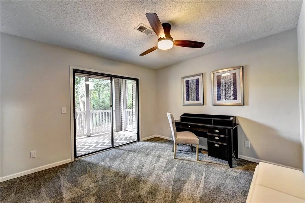 106 Barrington Hills Drive, Sandy Springs, Georgia 30350, 2 Bedrooms Bedrooms, ,2 BathroomsBathrooms,Residential,Sold,106 Barrington Hills Drive,6552572