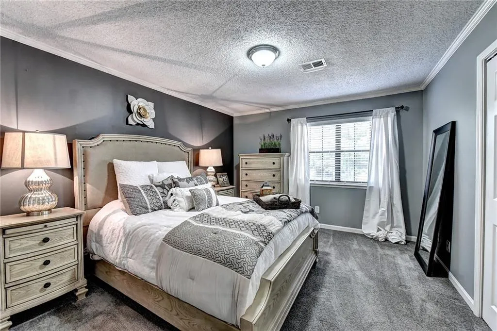 106 Barrington Hills Drive, Sandy Springs, Georgia 30350, 2 Bedrooms Bedrooms, ,2 BathroomsBathrooms,Residential,Sold,106 Barrington Hills Drive,6552572