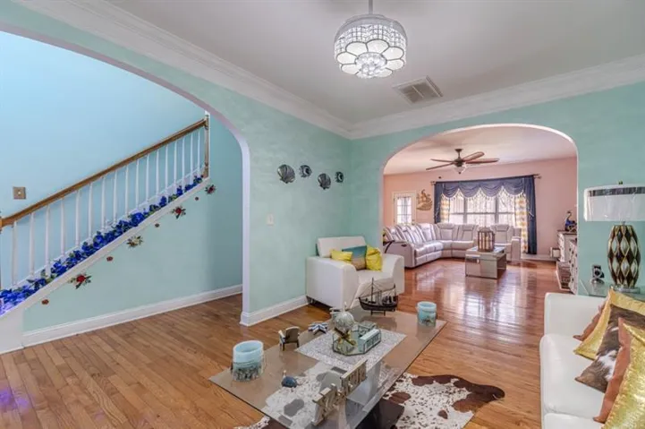 1170