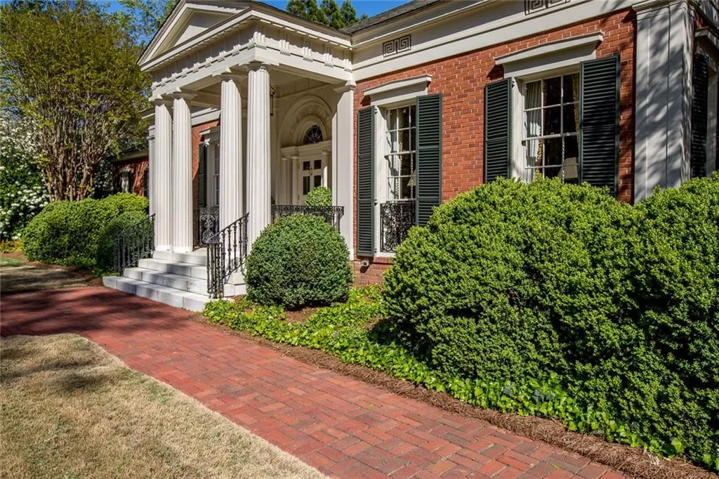 2959 Andrews Drive Nw, Atlanta, Georgia 30305, 4 Bedrooms Bedrooms, ,4 BathroomsBathrooms,Residential,Sold,2959 Andrews Drive Nw,6005888