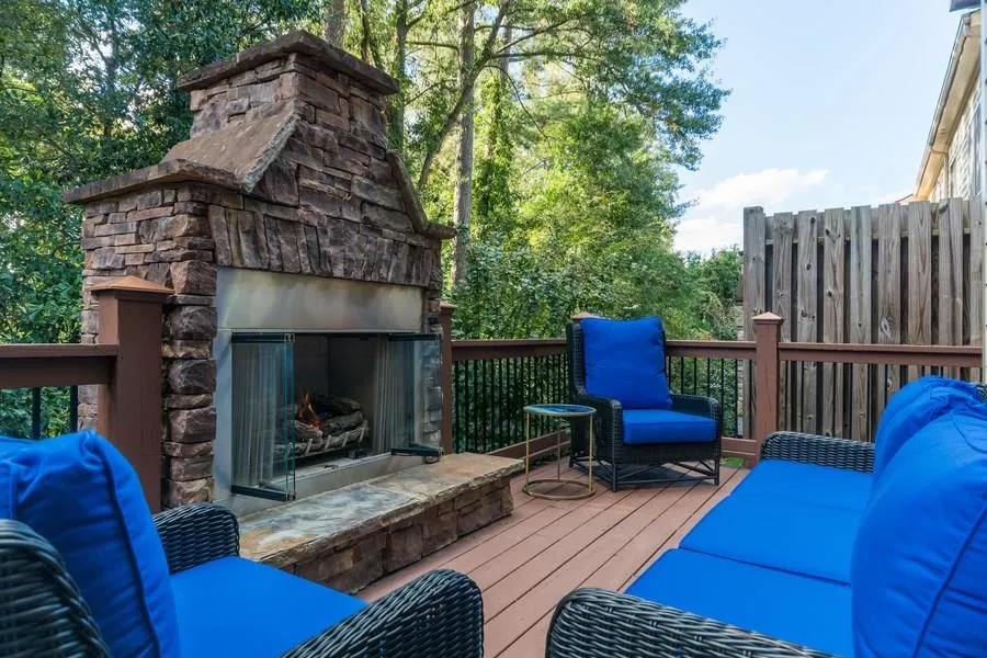 340 Mystic Ridge Lane, Atlanta, Georgia 30342, 4 Bedrooms Bedrooms, ,3 BathroomsBathrooms,Residential,Sold,340 Mystic Ridge Lane,5761206