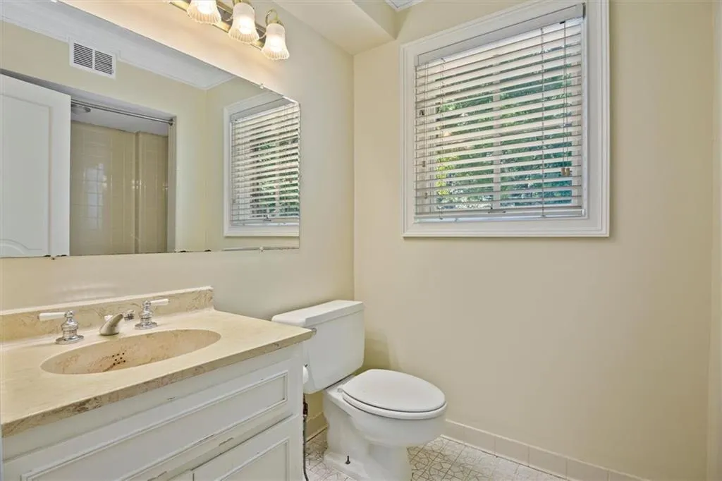 8915 River Run, Sandy Springs, Georgia 30350, 5 Bedrooms Bedrooms, ,4 BathroomsBathrooms,Residential,Sold,8915 River Run,6943445