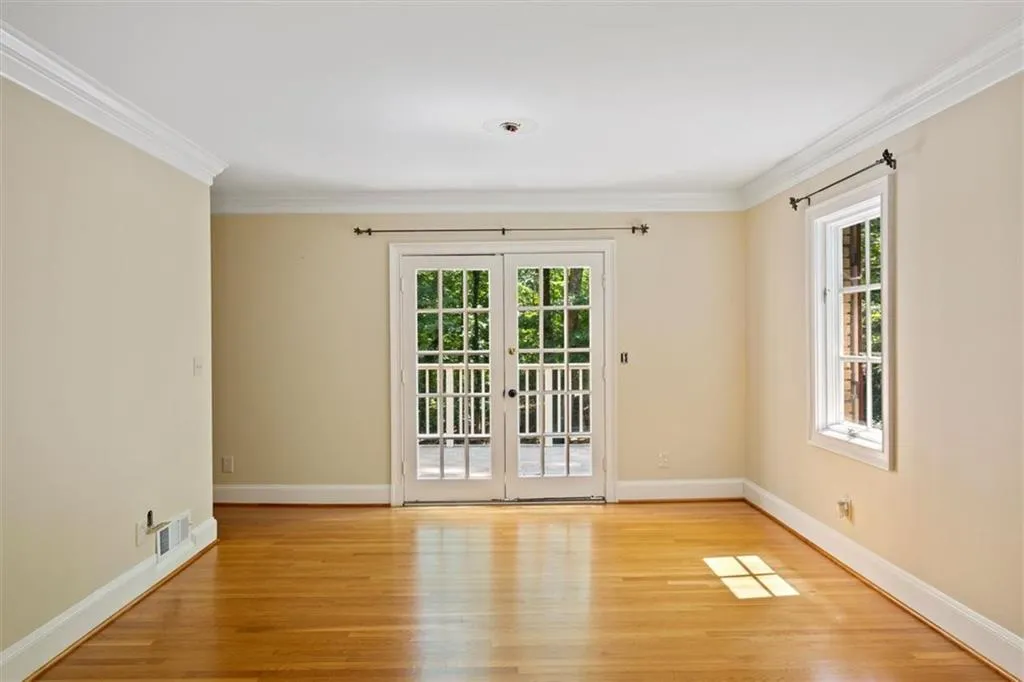 8915 River Run, Sandy Springs, Georgia 30350, 5 Bedrooms Bedrooms, ,4 BathroomsBathrooms,Residential,Sold,8915 River Run,6943445