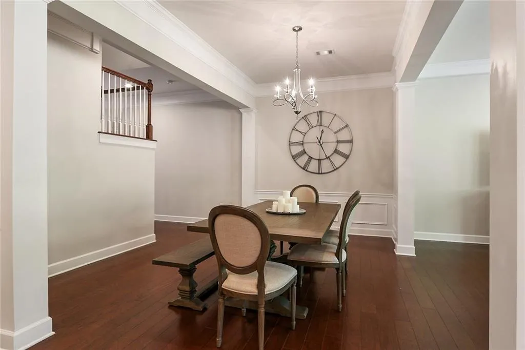 145 Barkley Lane, Sandy Springs, Georgia 30328, 3 Bedrooms Bedrooms, ,3 BathroomsBathrooms,Residential,Sold,145 Barkley Lane,6723997