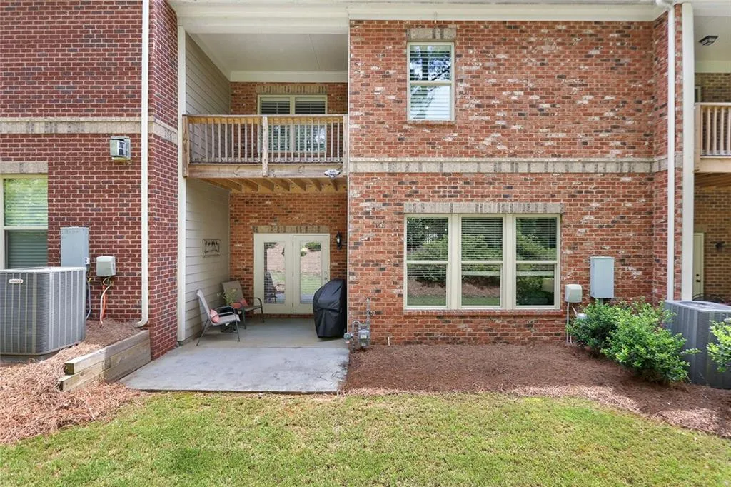 145 Barkley Lane, Sandy Springs, Georgia 30328, 3 Bedrooms Bedrooms, ,3 BathroomsBathrooms,Residential,Sold,145 Barkley Lane,6723997