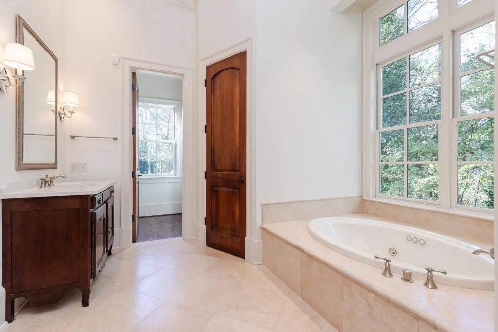 846 Davis Drive, Atlanta, Georgia 30327, 6 Bedrooms Bedrooms, ,6 BathroomsBathrooms,Residential,Sold,846 Davis Drive,6822644 846 Davis Drive, Atlanta, Georgia 30327, 6 Bedrooms Bedrooms, ,6 BathroomsBathrooms,Residential,Sold,846 Davis Drive,6822644