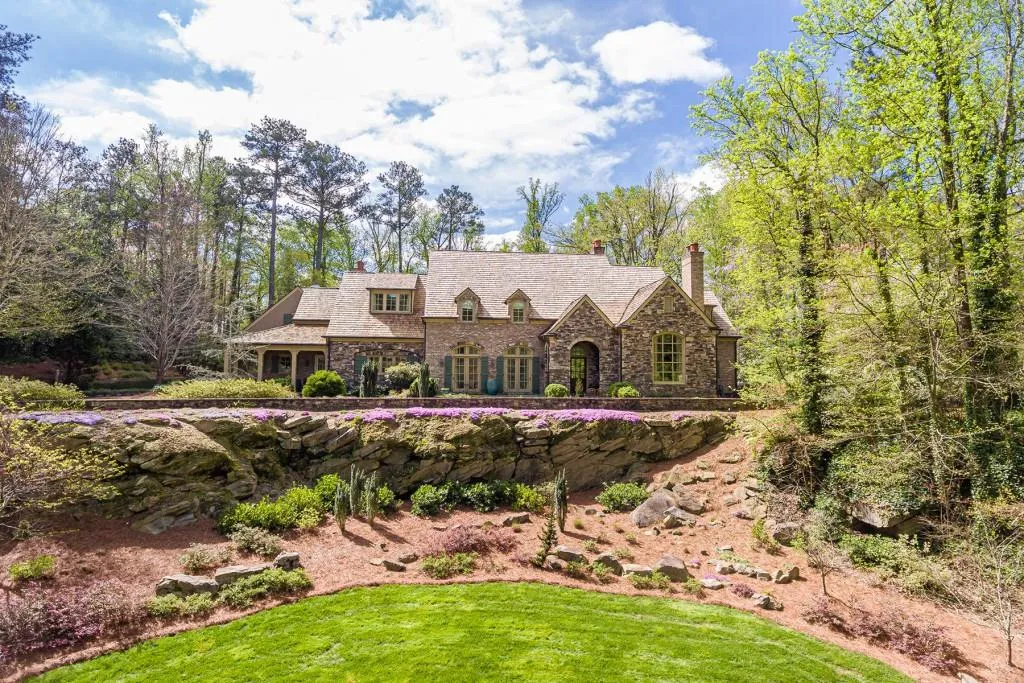 846 Davis Drive, Atlanta, Georgia 30327, 6 Bedrooms Bedrooms, ,6 BathroomsBathrooms,Residential,Sold,846 Davis Drive,6822644 846 Davis Drive, Atlanta, Georgia 30327, 6 Bedrooms Bedrooms, ,6 BathroomsBathrooms,Residential,Sold,846 Davis Drive,6822644