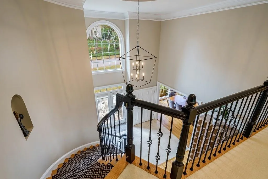 5165 Falcon Chase Lane, Atlanta, Georgia 30342, 5 Bedrooms Bedrooms, ,3 BathroomsBathrooms,Residential,Sold,5165 Falcon Chase Lane,7029830