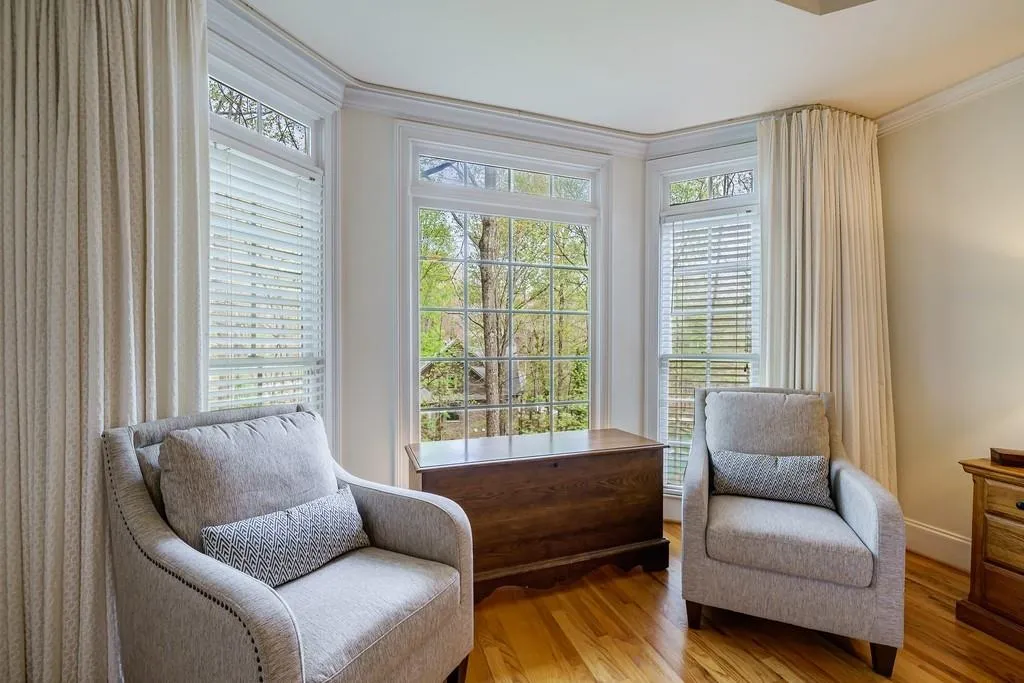 5165 Falcon Chase Lane, Atlanta, Georgia 30342, 5 Bedrooms Bedrooms, ,3 BathroomsBathrooms,Residential,Sold,5165 Falcon Chase Lane,7029830