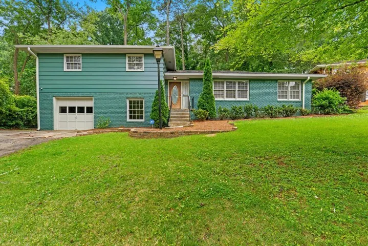 2335 Tilson Circle, Decatur, Georgia 30032