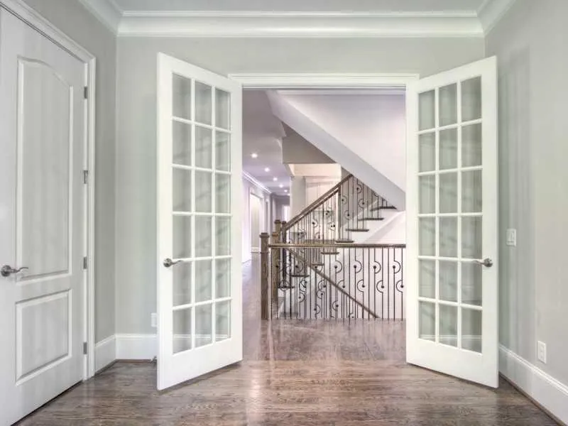 1110 Kingston Drive, Atlanta, Georgia 30342, 6 Bedrooms Bedrooms, ,6 BathroomsBathrooms,Residential,Sold,1110 Kingston Drive,5727597