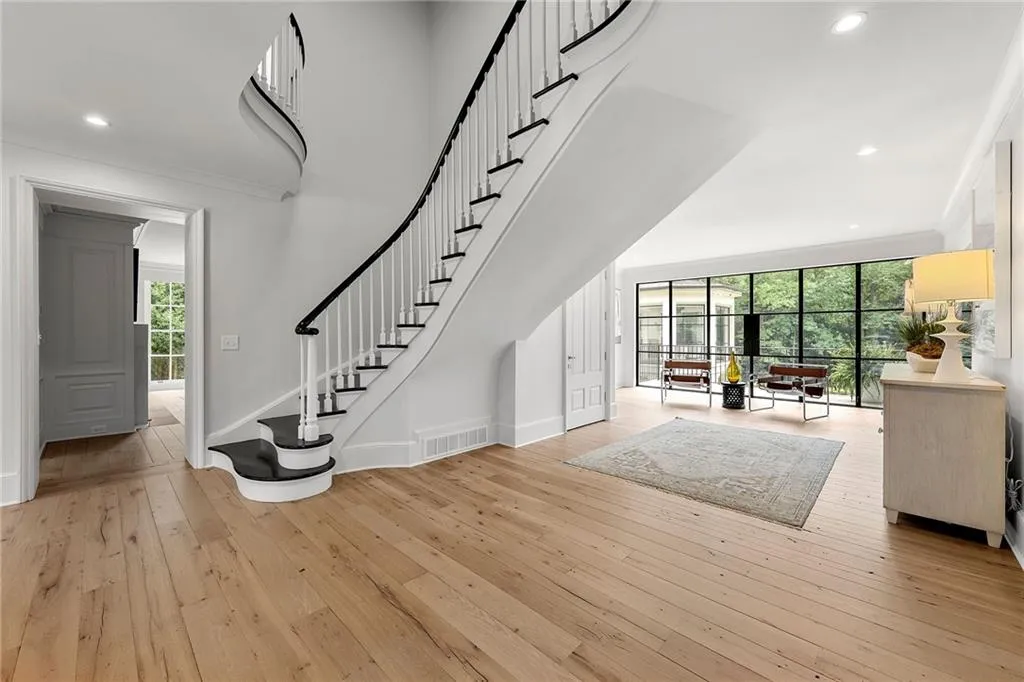 3625 Tuxedo Road Nw, Atlanta, Georgia 30305, 6 Bedrooms Bedrooms, ,7 BathroomsBathrooms,Residential,For Sale,3625 Tuxedo Road Nw,7643184