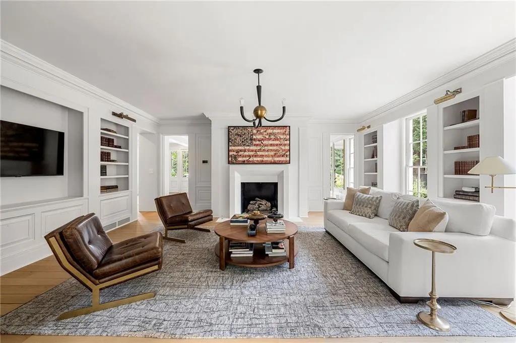 3625 Tuxedo Road Nw, Atlanta, Georgia 30305, 6 Bedrooms Bedrooms, ,7 BathroomsBathrooms,Residential,For Sale,3625 Tuxedo Road Nw,7643184