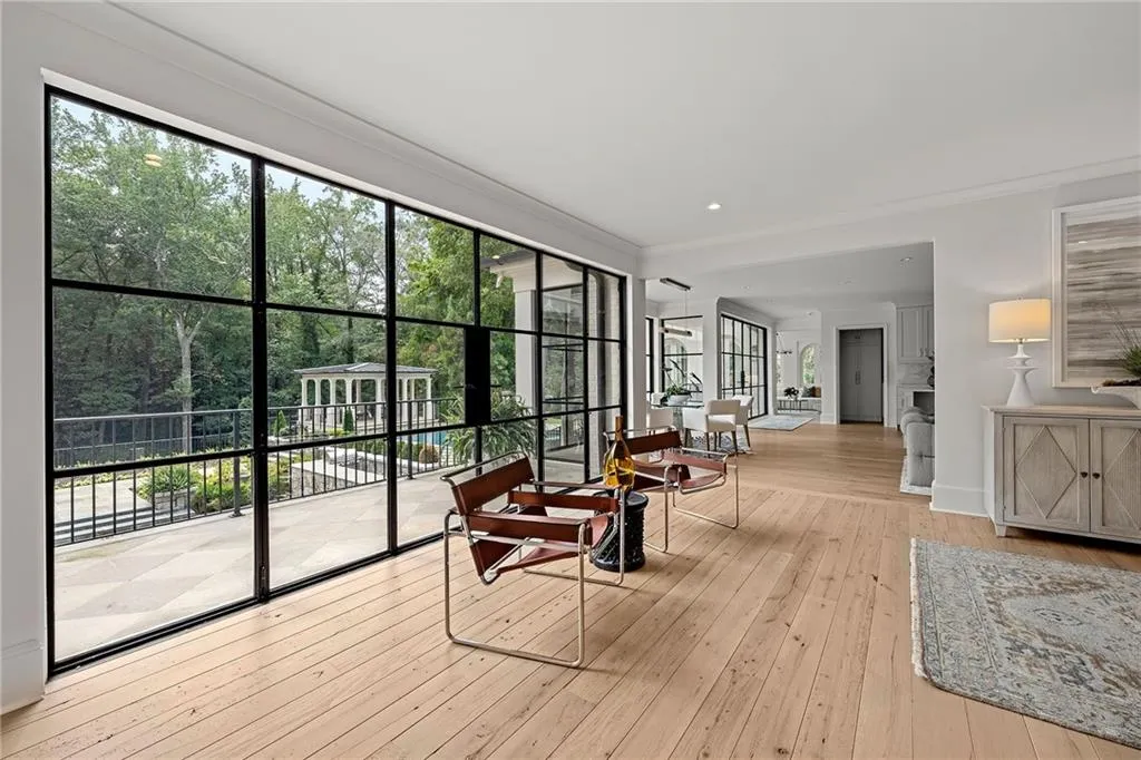 3625 Tuxedo Road Nw, Atlanta, Georgia 30305, 6 Bedrooms Bedrooms, ,7 BathroomsBathrooms,Residential,For Sale,3625 Tuxedo Road Nw,7643184