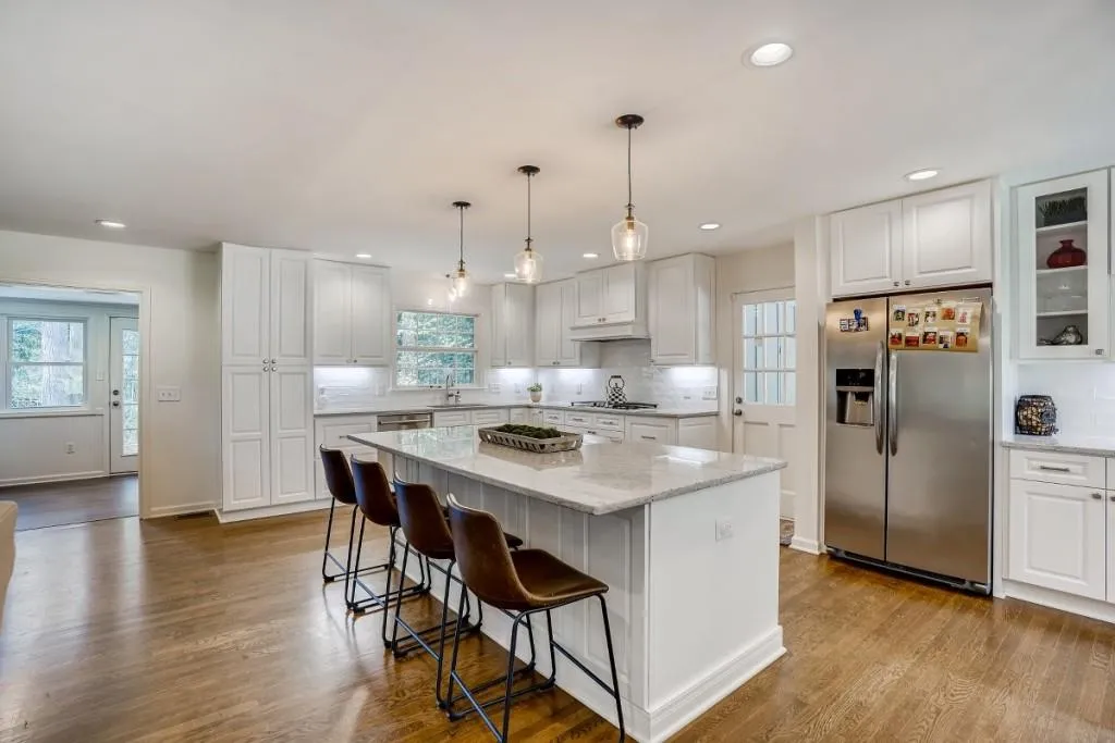 5780 Kayron Drive, Atlanta, Georgia 30328, 4 Bedrooms Bedrooms, ,3 BathroomsBathrooms,Residential,Sold,5780 Kayron Drive,6866679 5780 Kayron Drive, Atlanta, Georgia 30328, 4 Bedrooms Bedrooms, ,3 BathroomsBathrooms,Residential,Sold,5780 Kayron Drive,6866679