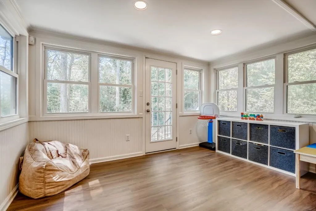 5780 Kayron Drive, Atlanta, Georgia 30328, 4 Bedrooms Bedrooms, ,3 BathroomsBathrooms,Residential,Sold,5780 Kayron Drive,6866679 5780 Kayron Drive, Atlanta, Georgia 30328, 4 Bedrooms Bedrooms, ,3 BathroomsBathrooms,Residential,Sold,5780 Kayron Drive,6866679