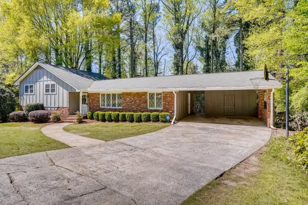 5780 Kayron Drive, Atlanta, Georgia 30328, 4 Bedrooms Bedrooms, ,3 BathroomsBathrooms,Residential,Sold,5780 Kayron Drive,6866679 5780 Kayron Drive, Atlanta, Georgia 30328, 4 Bedrooms Bedrooms, ,3 BathroomsBathrooms,Residential,Sold,5780 Kayron Drive,6866679