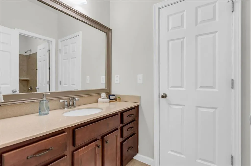 980 Bergeron Place, Atlanta, Georgia 30328, 4 Bedrooms Bedrooms, ,3 BathroomsBathrooms,Residential,Sold,980 Bergeron Place,7194930