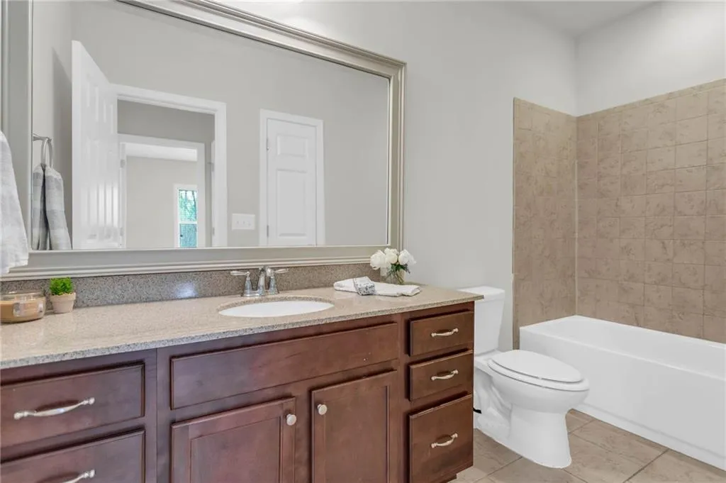 980 Bergeron Place, Atlanta, Georgia 30328, 4 Bedrooms Bedrooms, ,3 BathroomsBathrooms,Residential,Sold,980 Bergeron Place,7194930