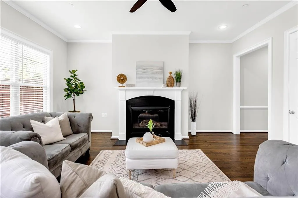 980 Bergeron Place, Atlanta, Georgia 30328, 4 Bedrooms Bedrooms, ,3 BathroomsBathrooms,Residential,Sold,980 Bergeron Place,7194930