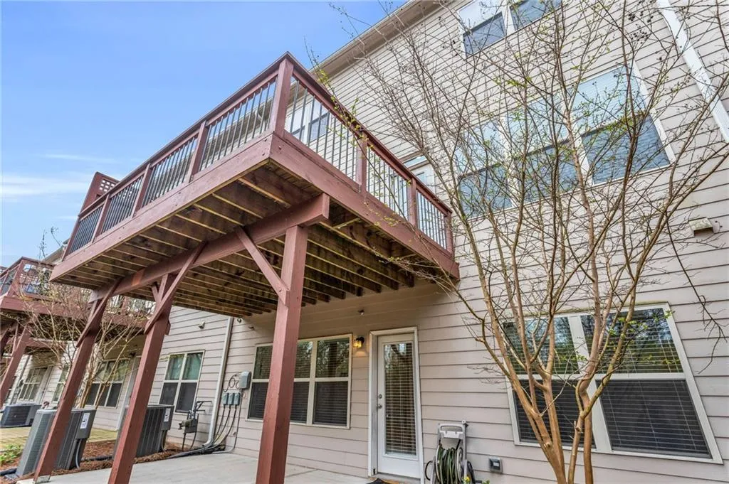 980 Bergeron Place, Atlanta, Georgia 30328, 4 Bedrooms Bedrooms, ,3 BathroomsBathrooms,Residential,Sold,980 Bergeron Place,7194930